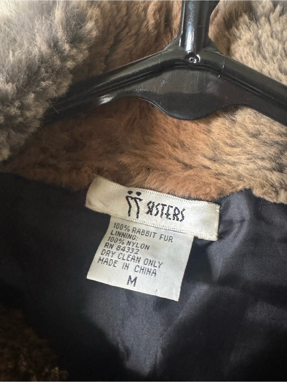 Genuine Rabbit Fur Vest Size Medium - Picture 3 of 5